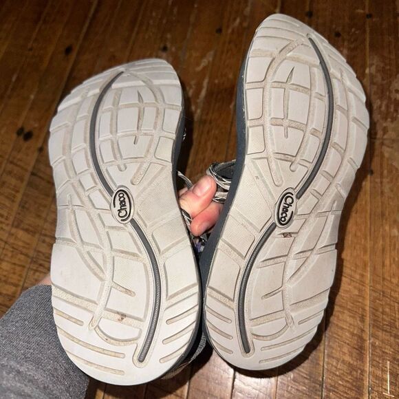 Chacos gray double strap classic size 7 hiking sandals - Picture 3 of 8